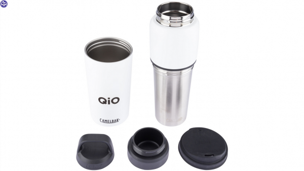 QIO Trinkflasche &quot;MultiBev&quot;; 500ml, Edelstahl, mit integriertem Becher, made by Camelbak, weiß